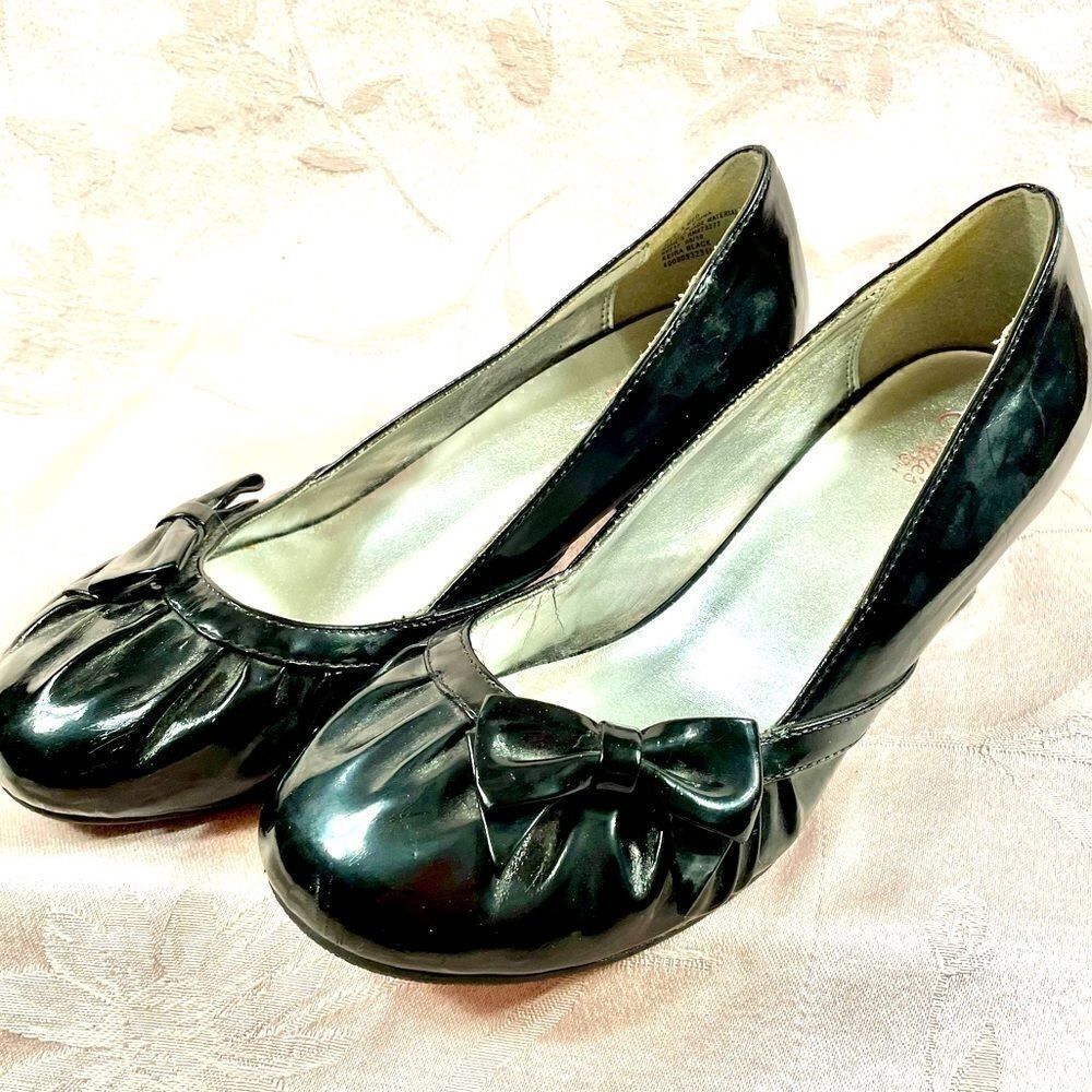 CANDIES BLACK PATENT KEIRA PUMPS 2” HEEL SIZE 5M